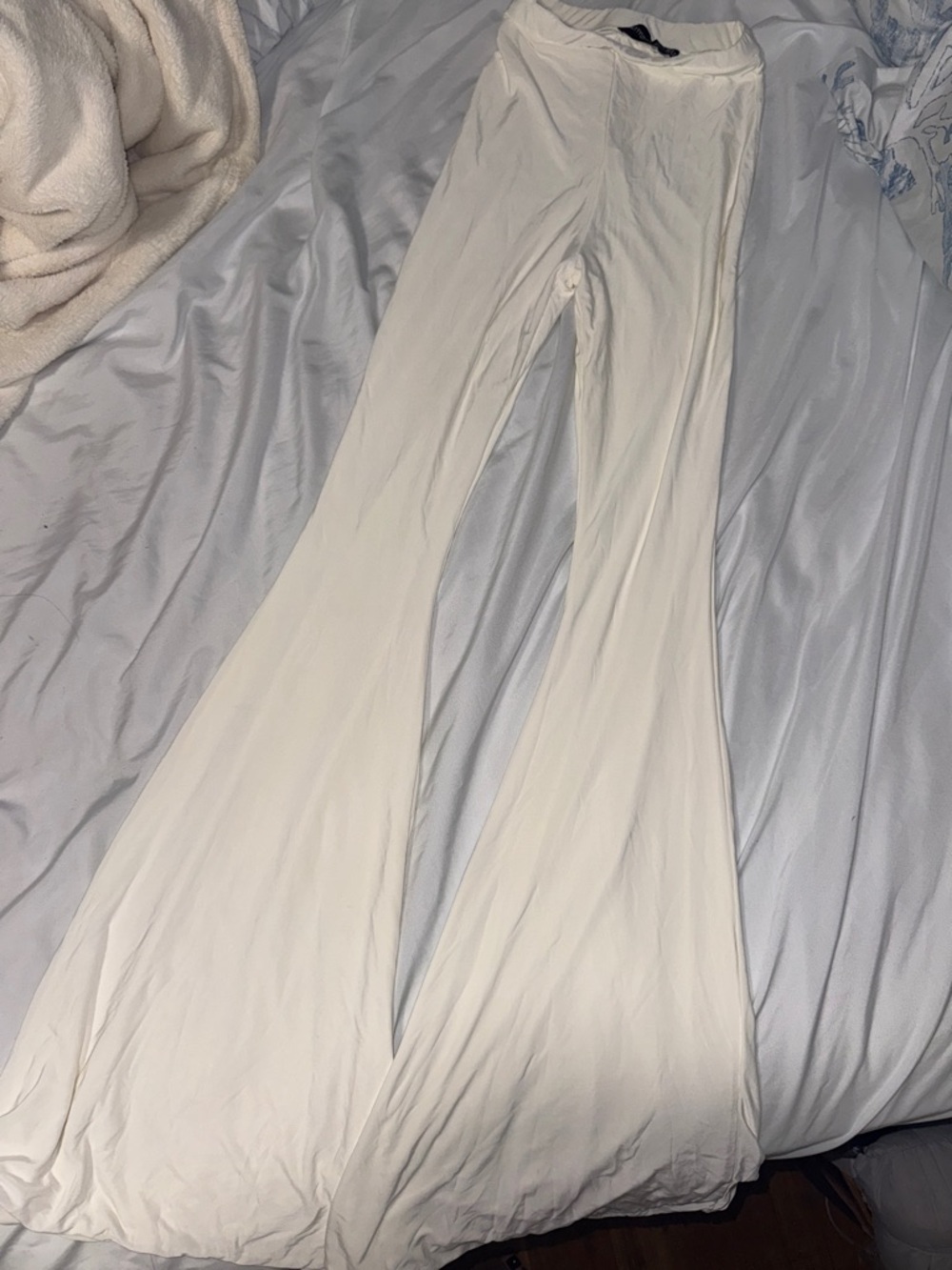 PrettyLittleThing White Wide-Leg Trousers